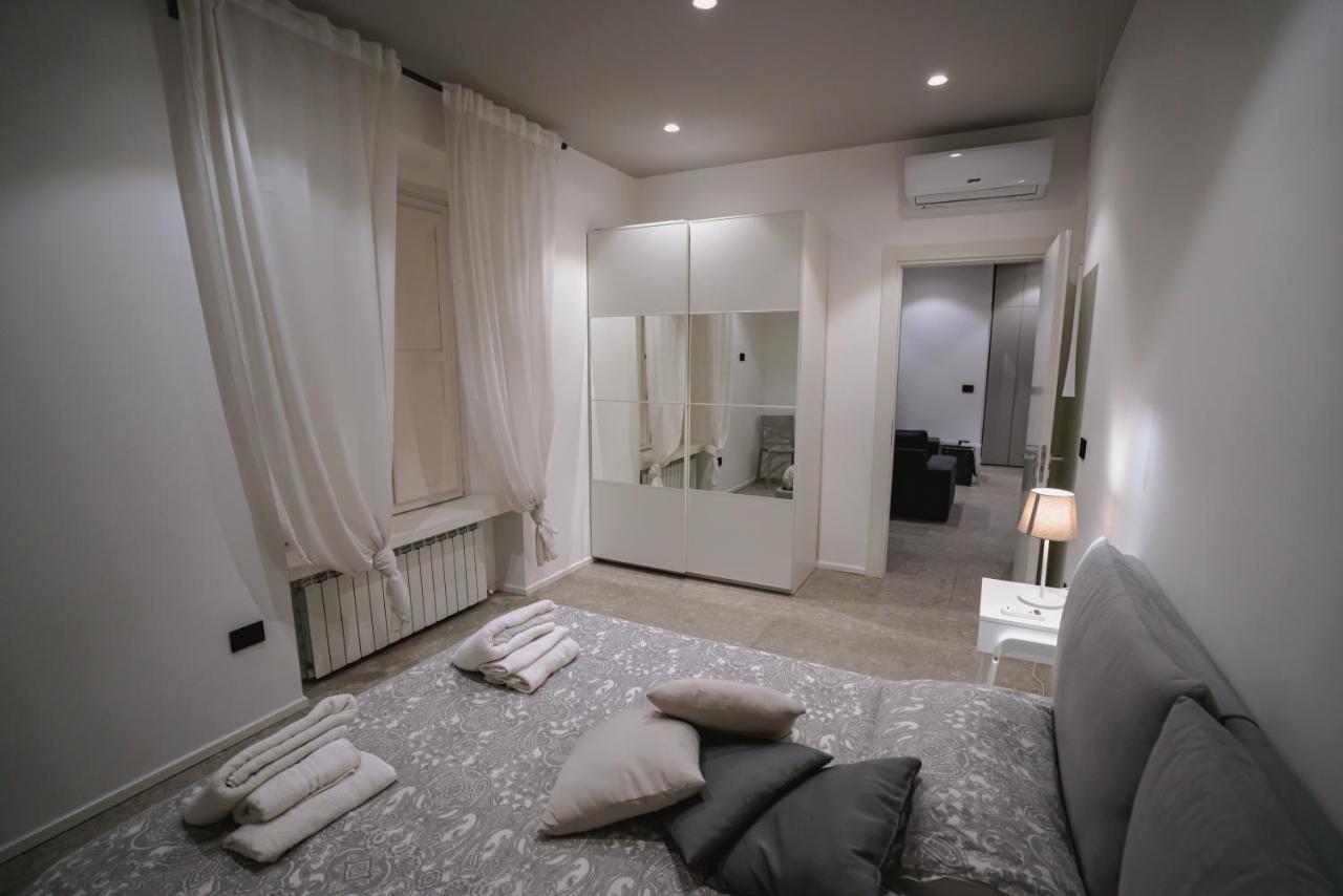 De Luca 6 Apartments サレルノ エクステリア 写真