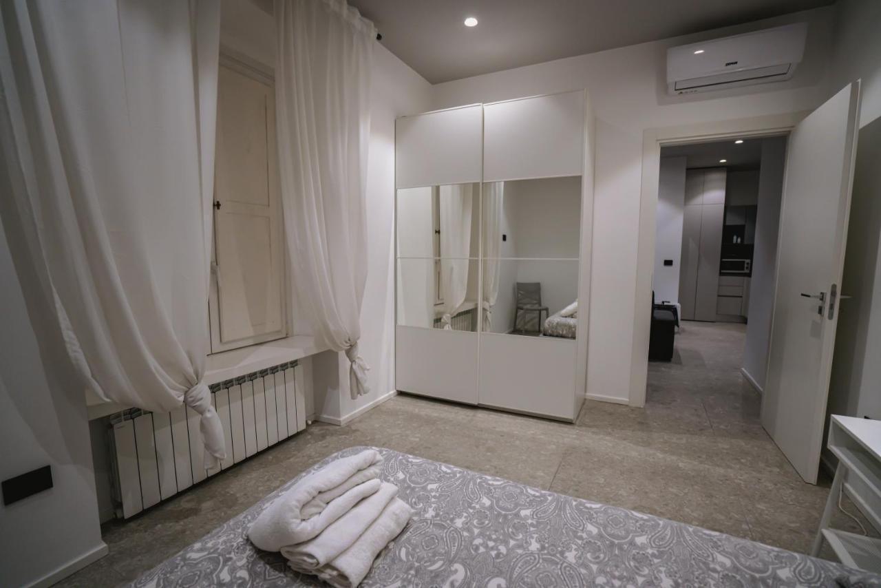 De Luca 6 Apartments サレルノ エクステリア 写真